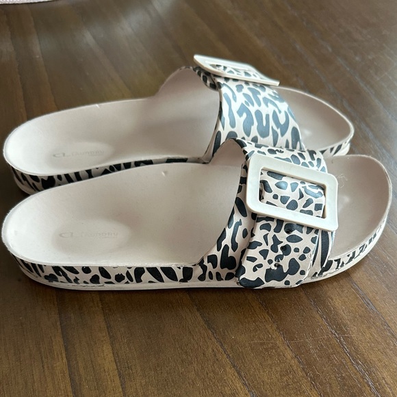 Chinese Laundry Leopard Slides - Size 39 - Picture 2 of 5